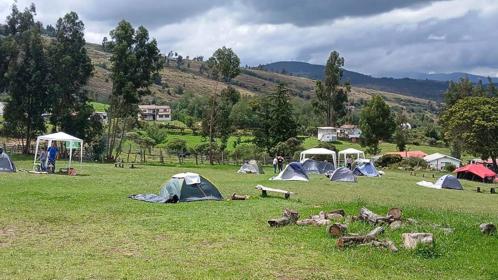 Camping Las Acacias Гуатавита Экстерьер фото